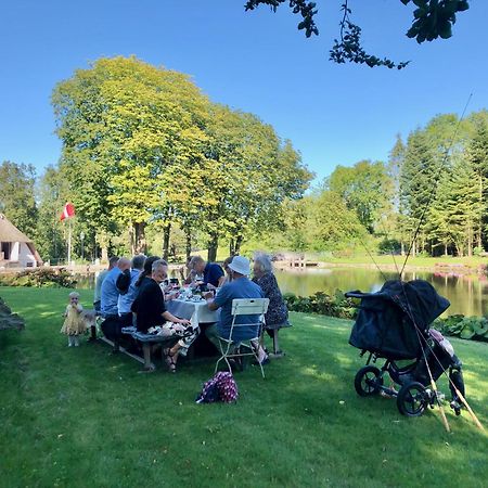 Lillemollens Bed & Breakfast Orbaek  Екстериор снимка