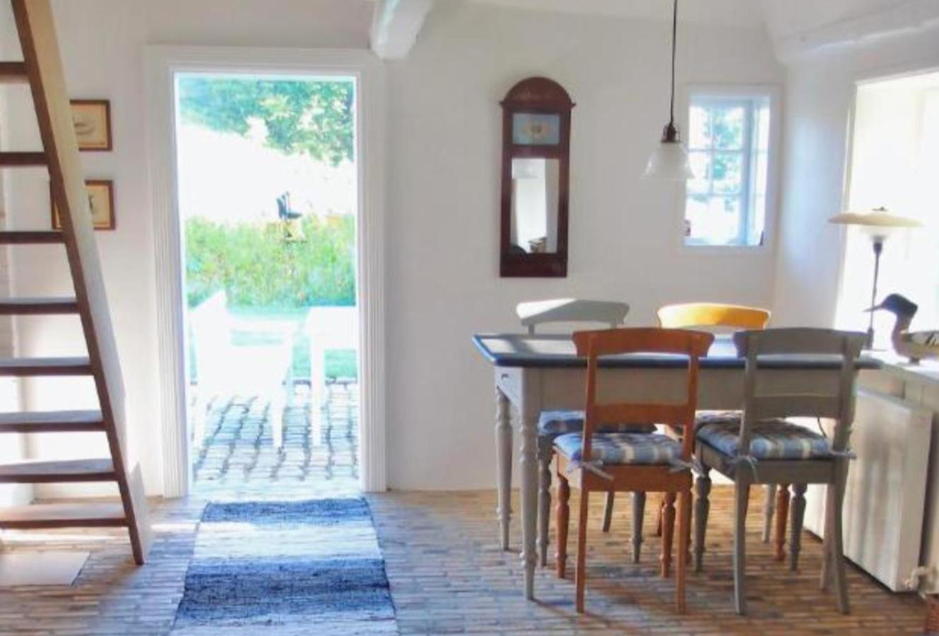 Lillemollens Bed & Breakfast Orbaek  Екстериор снимка